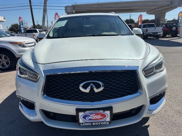 INFINITI QX60 Vehicle Full-screen Gallery Image 02