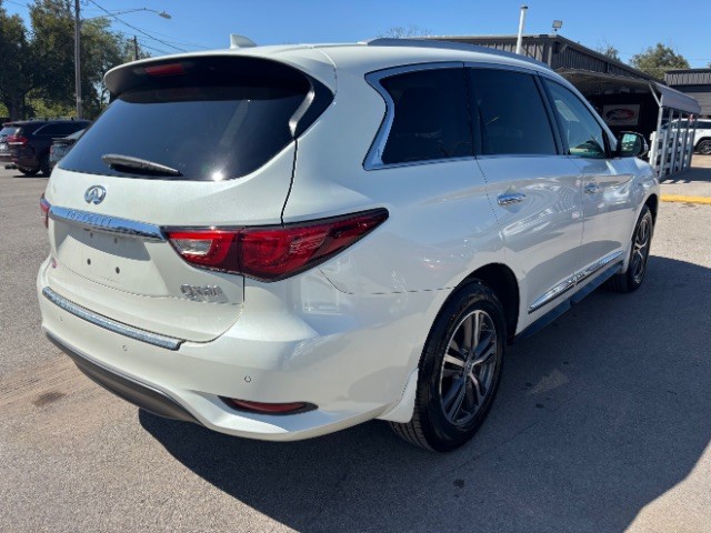 INFINITI QX60 Vehicle Full-screen Gallery Image 05