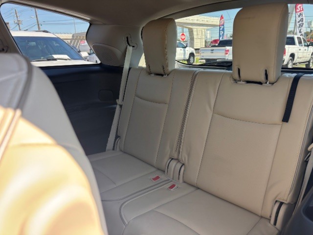 INFINITI QX60 Vehicle Full-screen Gallery Image 07