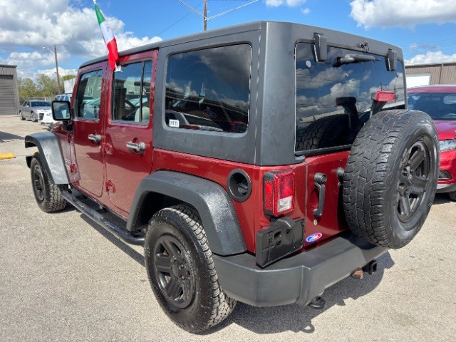Jeep Wrangler Unlimited Vehicle Full-screen Gallery Image 04