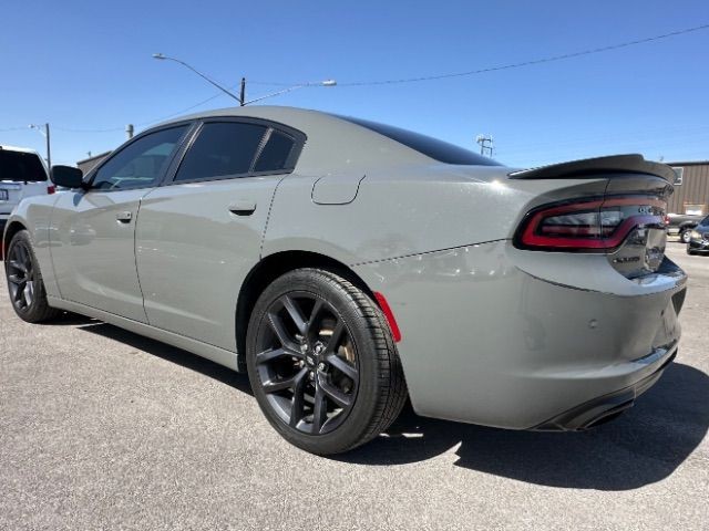 Dodge Charger Vehicle Full-screen Gallery Image 04