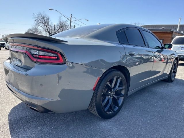 Dodge Charger Vehicle Full-screen Gallery Image 05