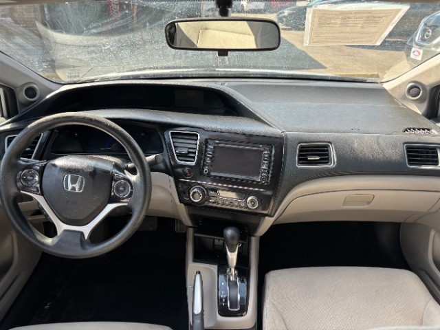 Honda Civic Sedan Vehicle Full-screen Gallery Image 07