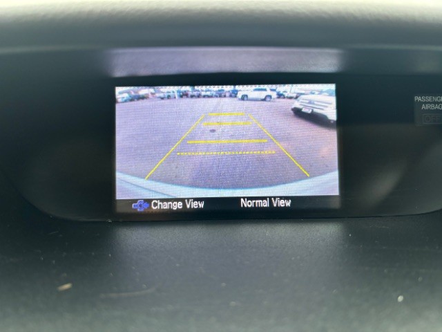 Honda CR-V Vehicle Full-screen Gallery Image 12