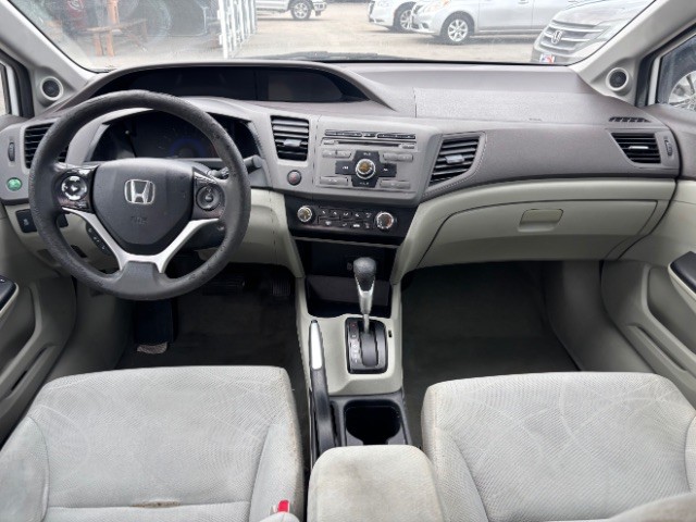 Honda Civic Sedan Vehicle Full-screen Gallery Image 07