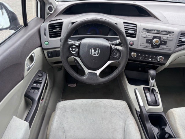 Honda Civic Sedan Vehicle Full-screen Gallery Image 08