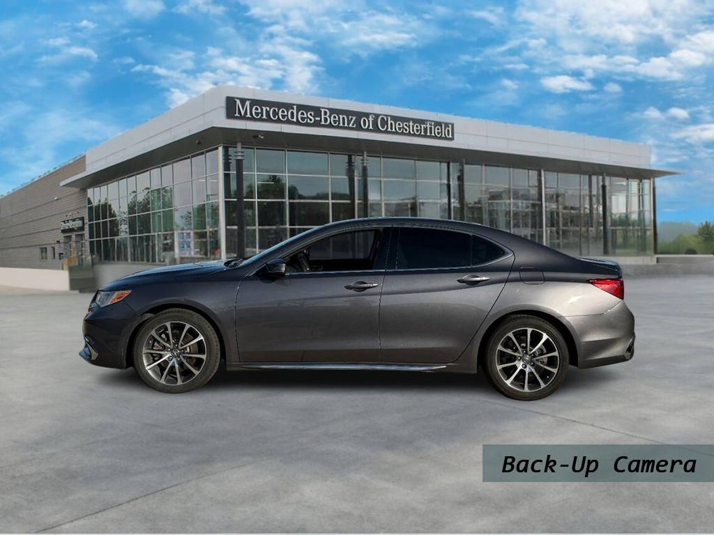 Acura TLX Vehicle Full-screen Gallery Image 02