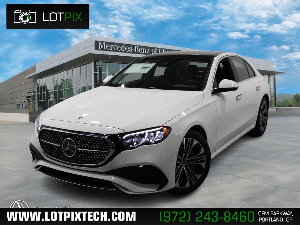 Mercedes-Benz E-Class Vehicle Full-screen Gallery Image 01