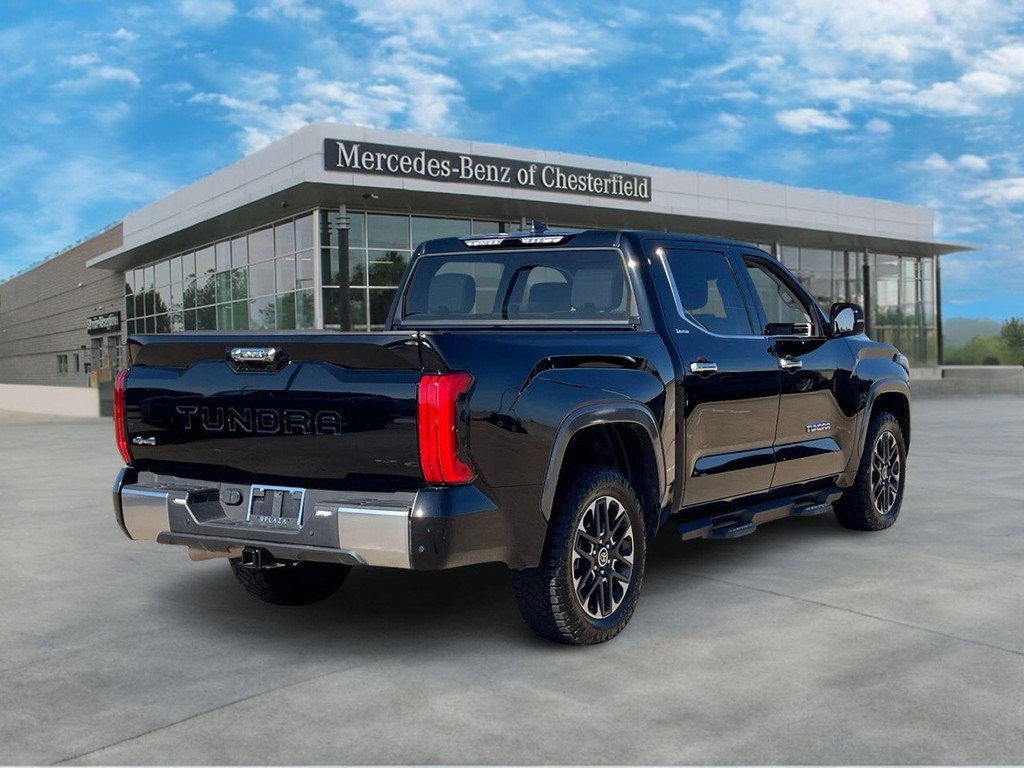 Toyota Tundra 4WD Vehicle Full-screen Gallery Image 04