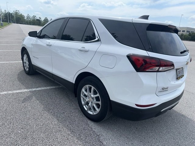 Chevrolet Equinox Vehicle Full-screen Gallery Image 04