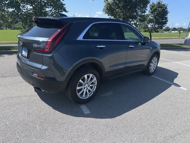 Cadillac XT4 Vehicle Full-screen Gallery Image 04