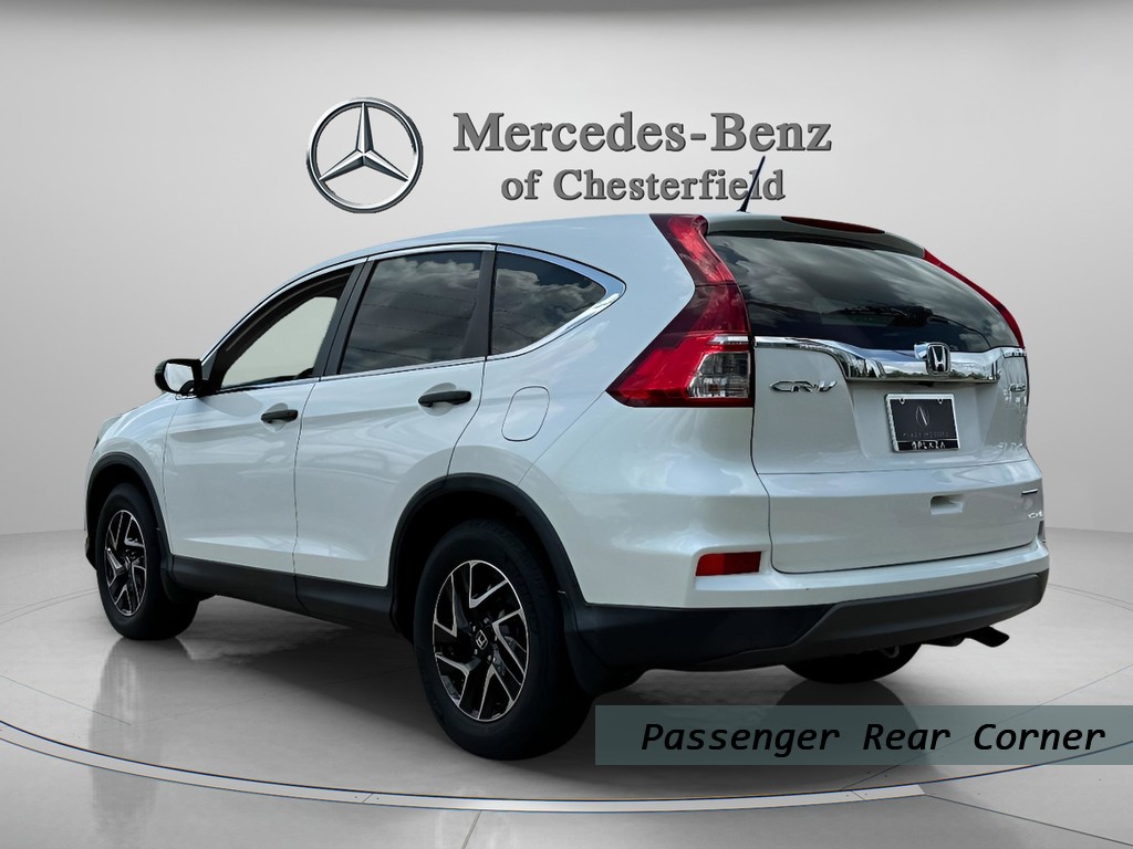 Honda CR-V Vehicle Full-screen Gallery Image 03