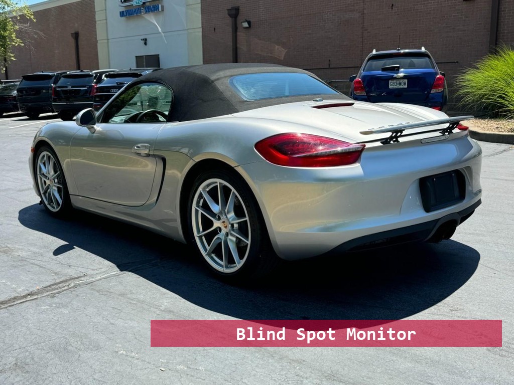 Nissan Murano Vehicle Full-screen Gallery Image 04