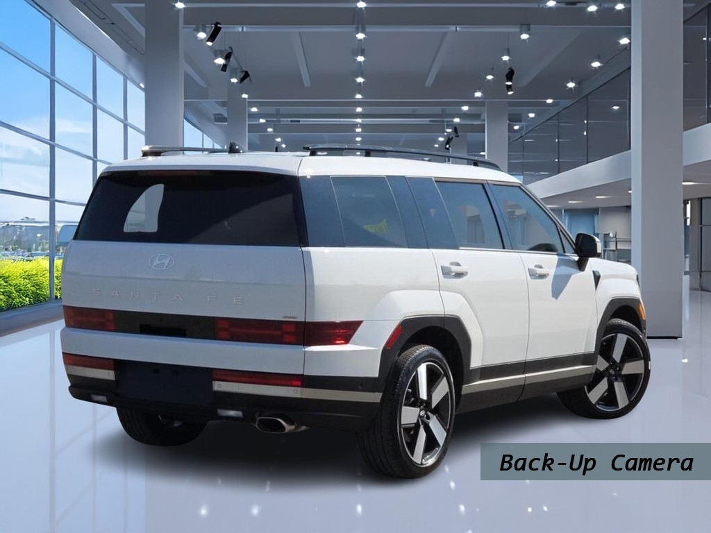 Hyundai Santa Fe Vehicle Full-screen Gallery Image 05