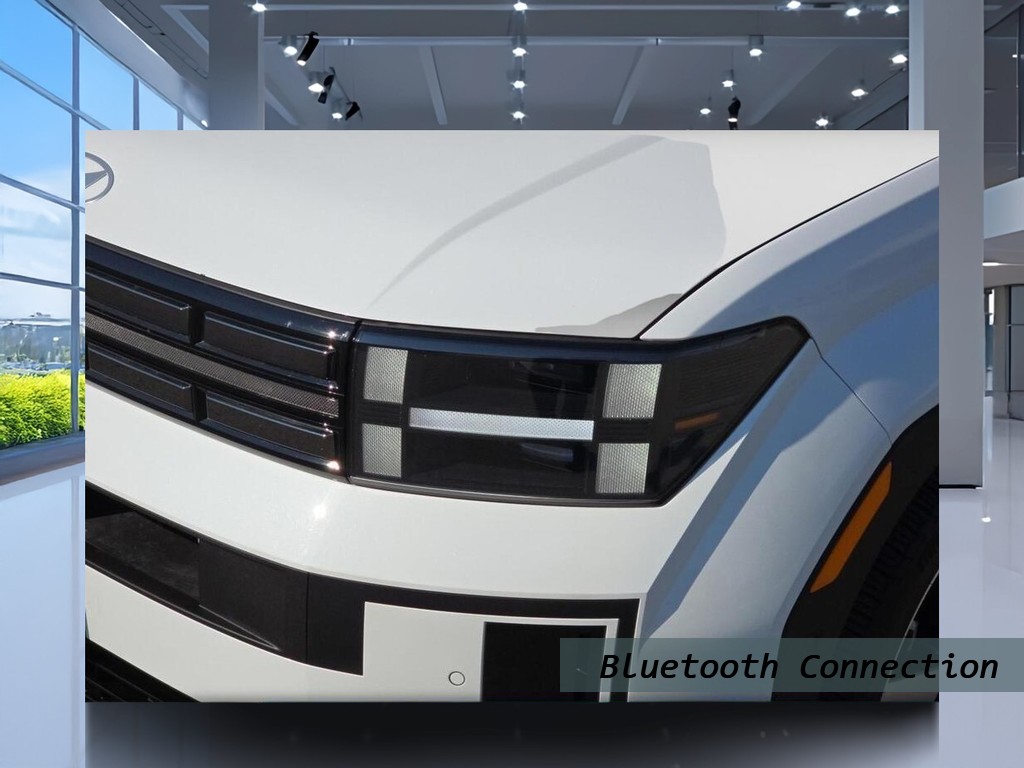 Hyundai Santa Fe Vehicle Full-screen Gallery Image 07