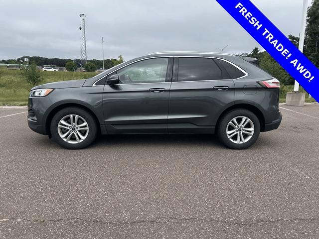 Ford Edge Vehicle Full-screen Gallery Image 04