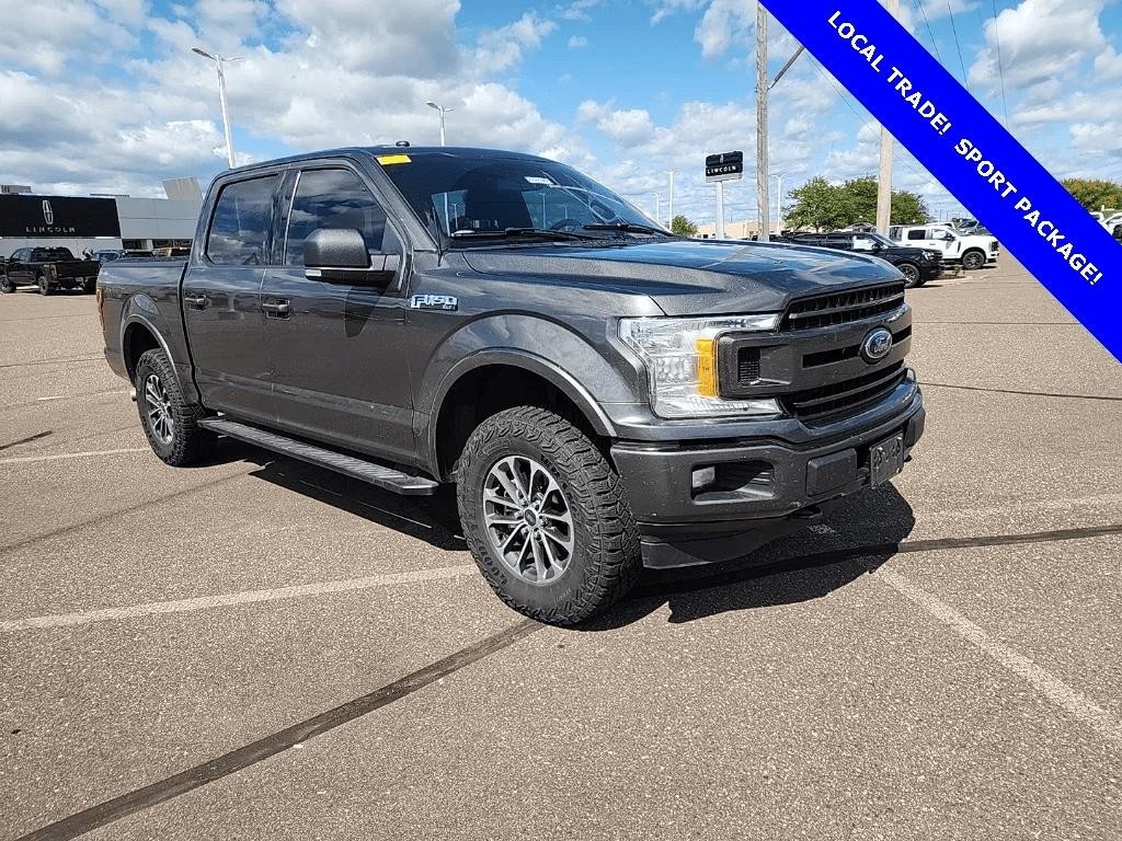 Ford F-150 Vehicle Full-screen Gallery Image 01