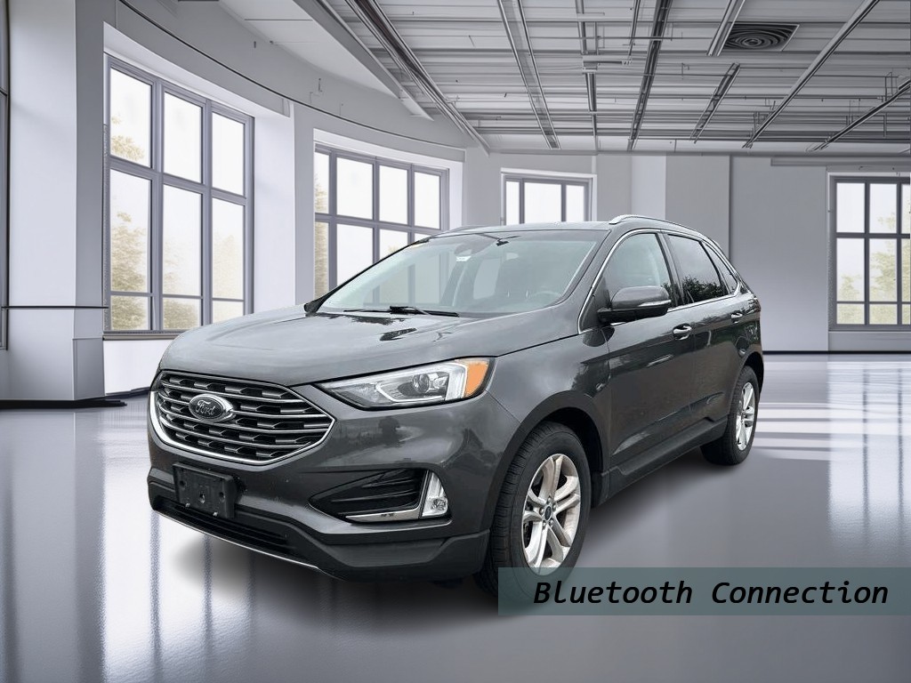 Ford Super Duty F-250 SRW Vehicle Full-screen Gallery Image 03