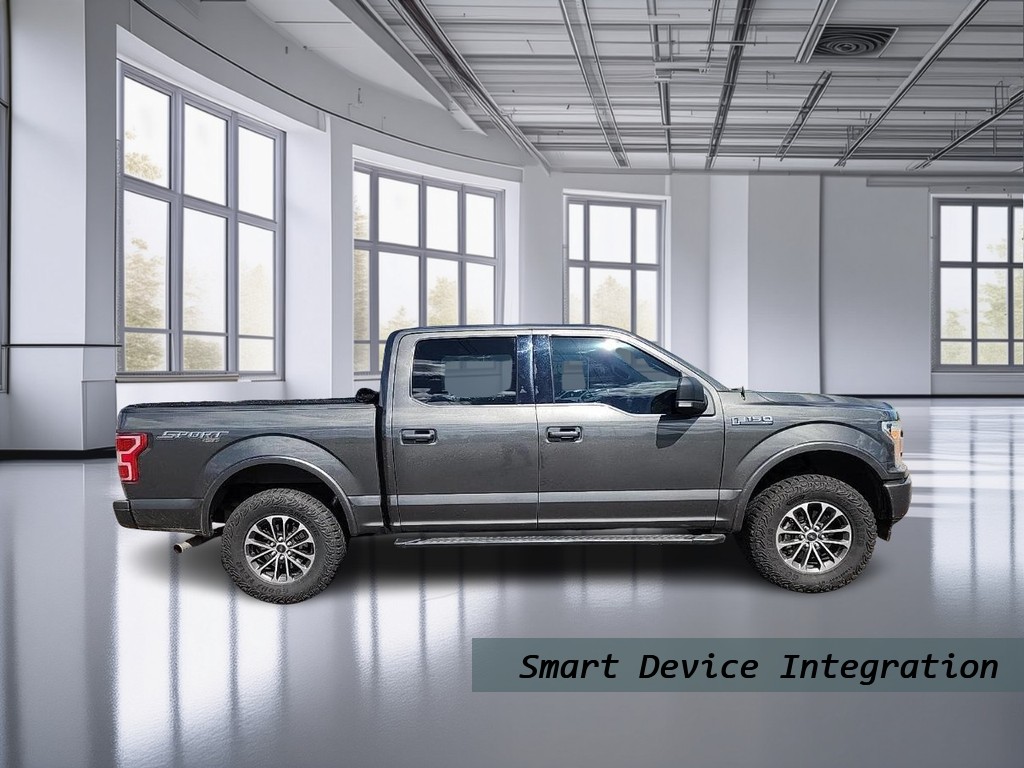Ford Super Duty F-250 SRW Vehicle Full-screen Gallery Image 11