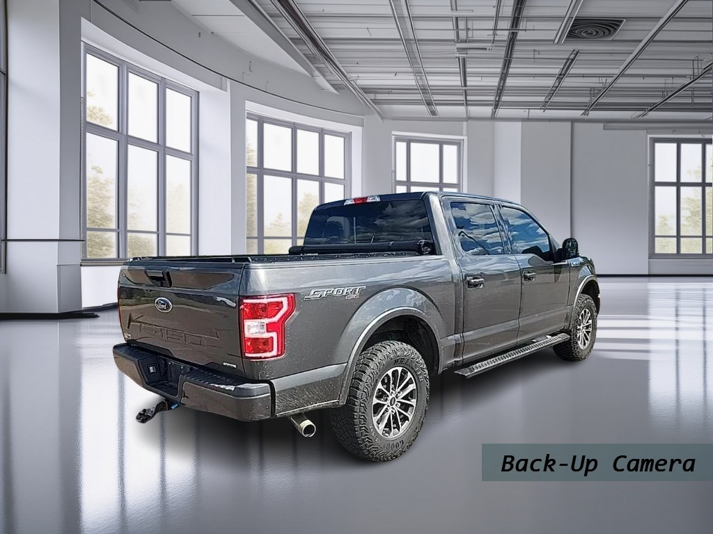 Ford Super Duty F-250 SRW Vehicle Full-screen Gallery Image 12