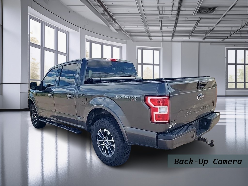 Ford Super Duty F-250 SRW Vehicle Full-screen Gallery Image 14