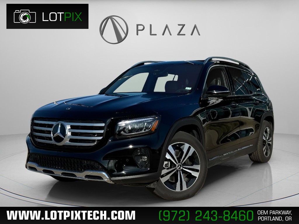 Mercedes-Benz GLB Vehicle Full-screen Gallery Image 01