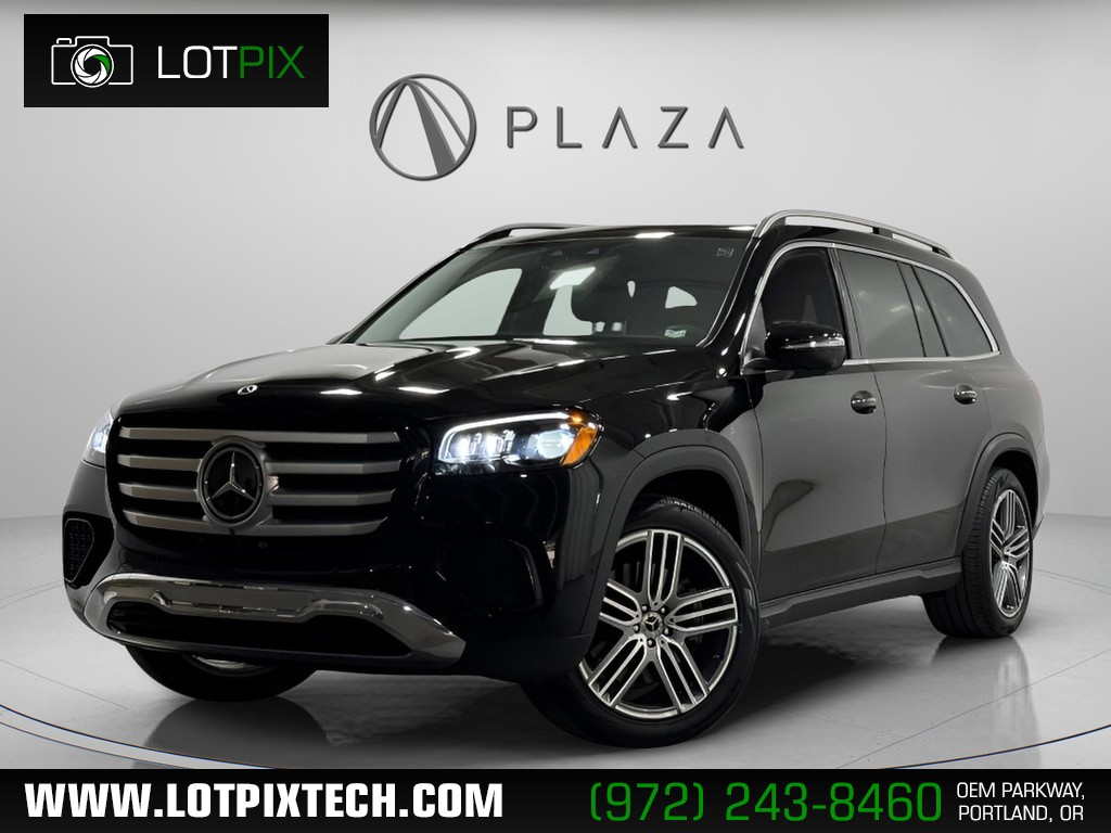 Mercedes-Benz GLS Vehicle Full-screen Gallery Image 01