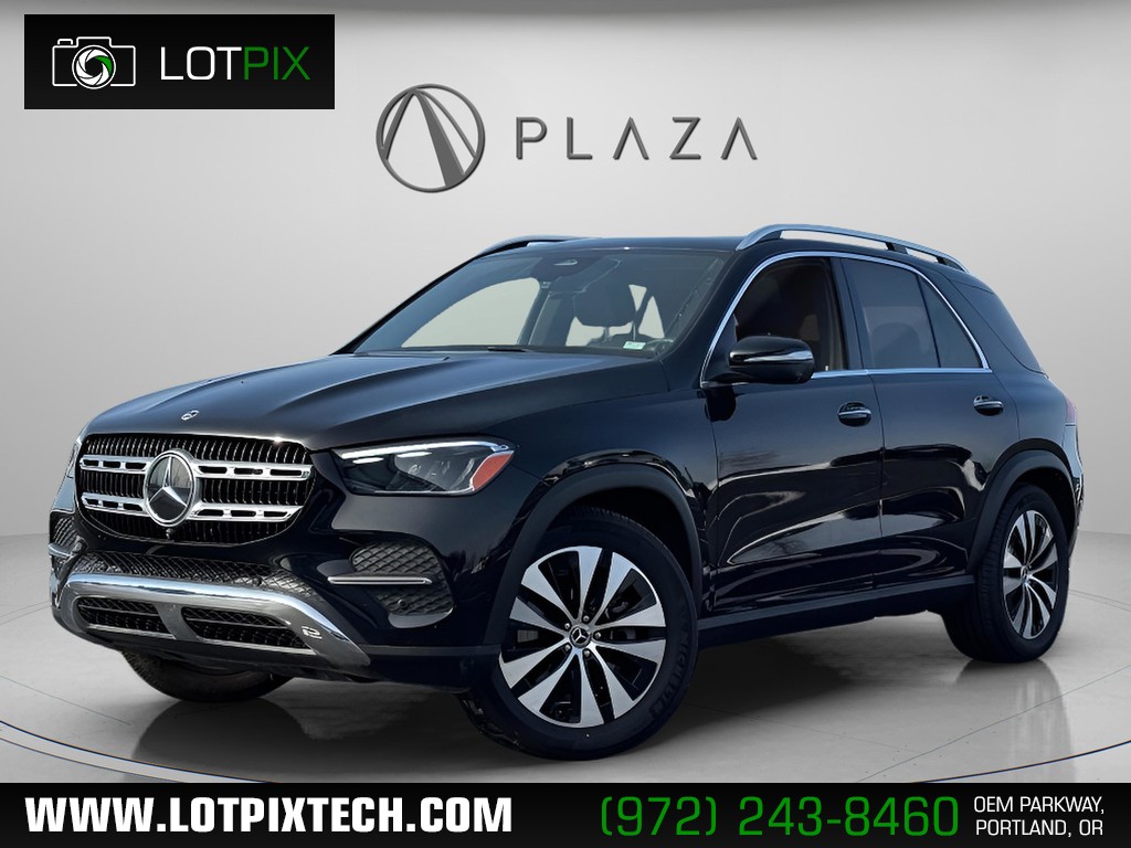 Mercedes-Benz GLE Vehicle Full-screen Gallery Image 01