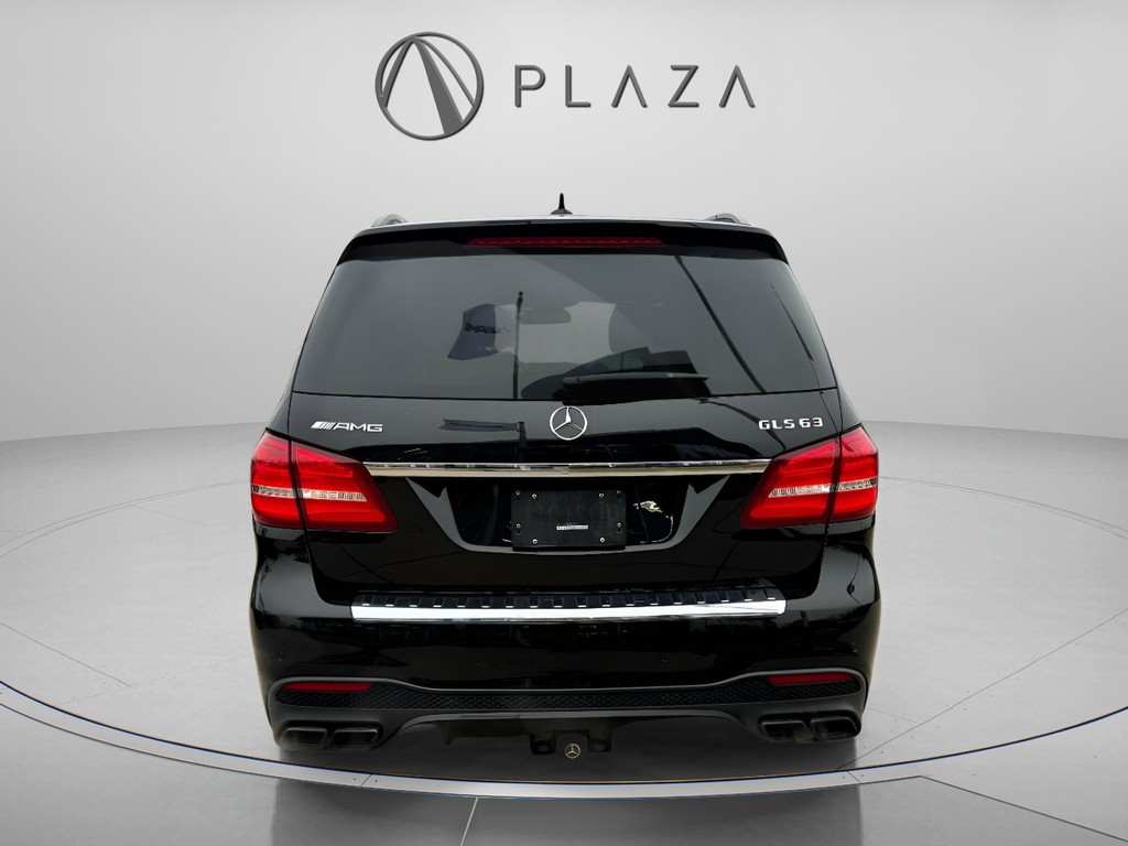 Mercedes-Benz GLS Vehicle Full-screen Gallery Image 05