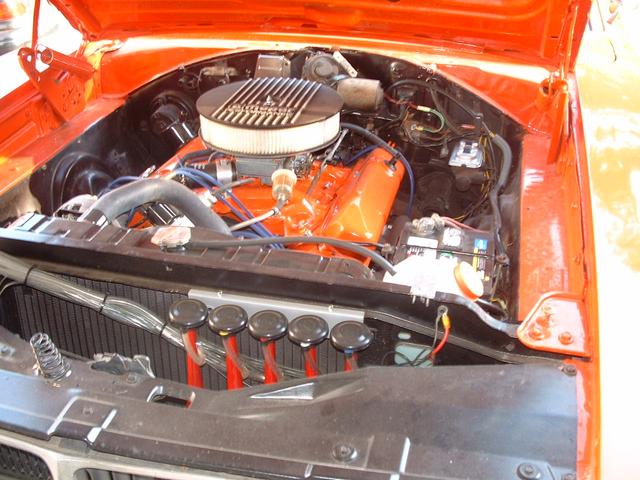 Dodge Charger Vehicle Full-screen Gallery Image 04