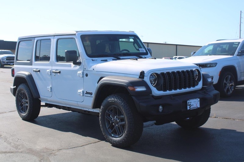 Jeep Wrangler Vehicle Full-screen Gallery Image 2