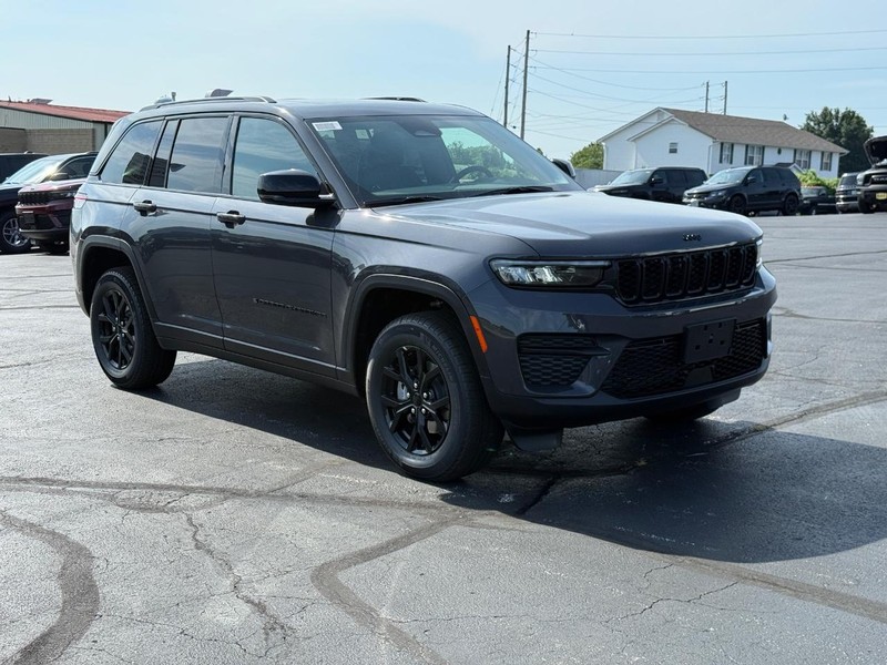 Jeep Grand Cherokee Vehicle Full-screen Gallery Image 2