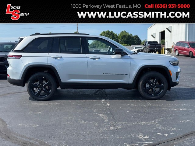 Festus MO 2025 Jeep Grand Cherokee more details - jeep grand cherokee