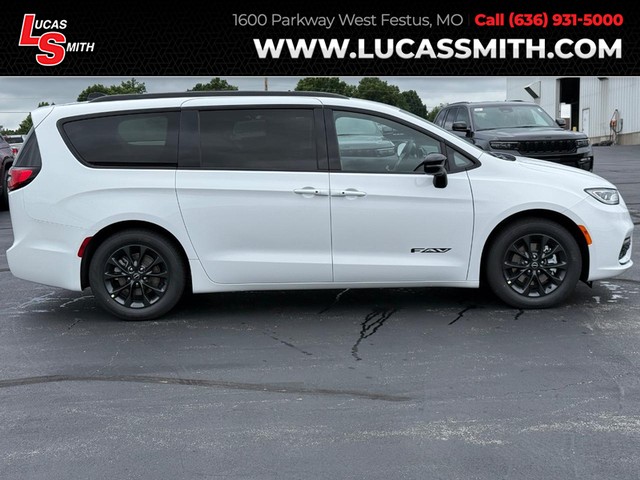 Festus MO 2025 Chrysler Pacifica more details - chrysler pacifica