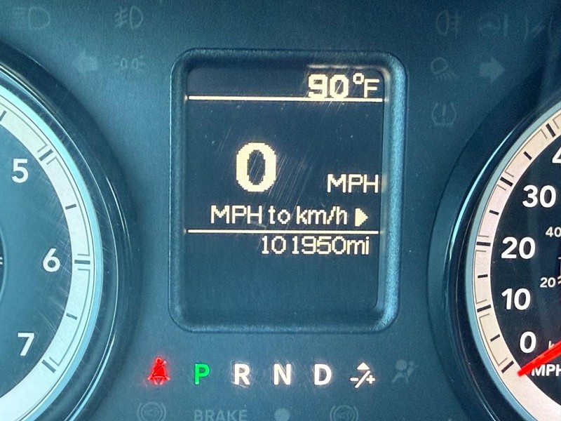 Ram 2500 Vehicle Full-screen Gallery Image 20