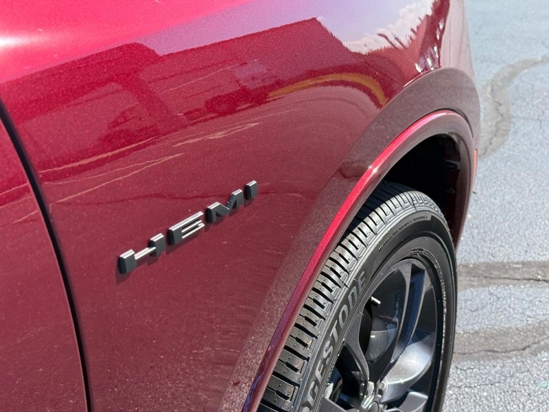 Dodge Durango Vehicle Full-screen Gallery Image 5