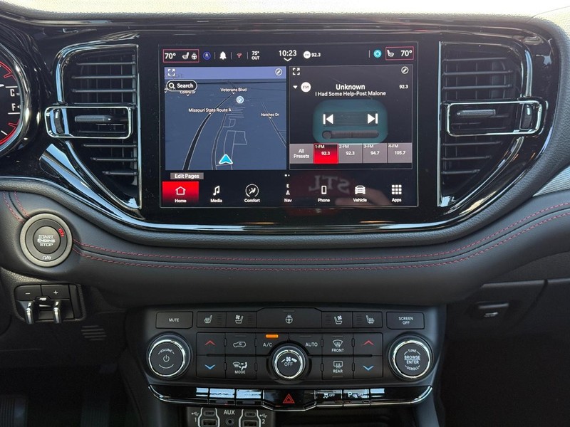 Dodge Durango Vehicle Full-screen Gallery Image 10