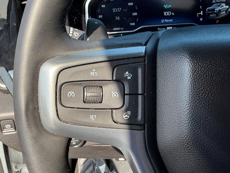 Chevrolet Silverado 1500 Vehicle Full-screen Gallery Image 20