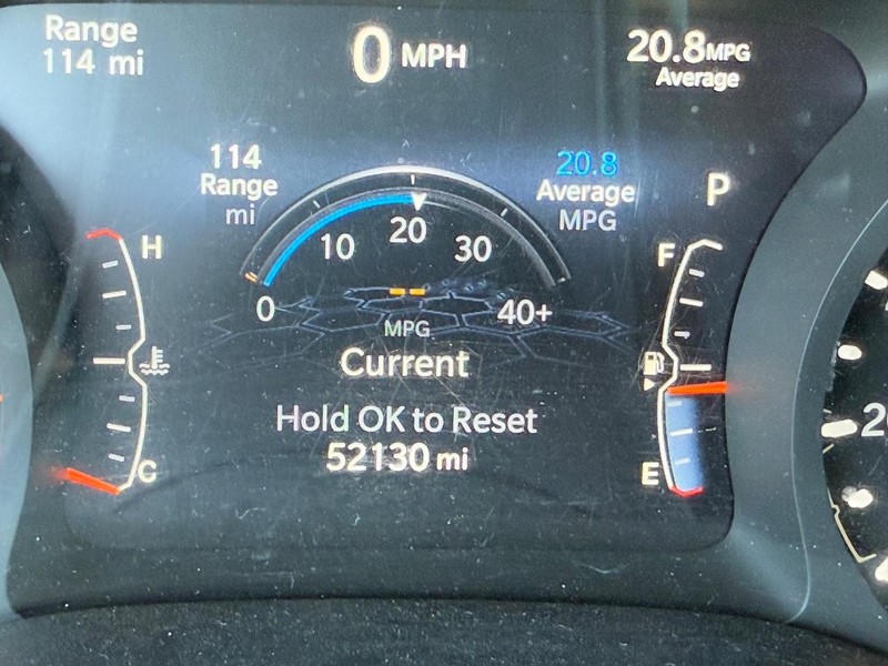 Jeep Compass Vehicle Full-screen Gallery Image 20