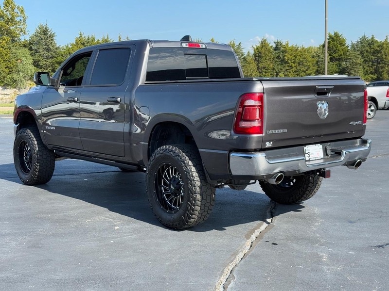 Ram 1500 Vehicle Full-screen Gallery Image 6