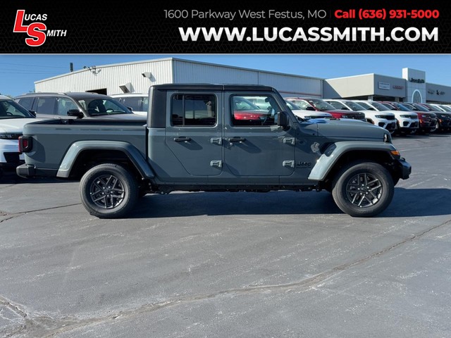 Festus MO 2025 Jeep Gladiator more details - jeep gladiator