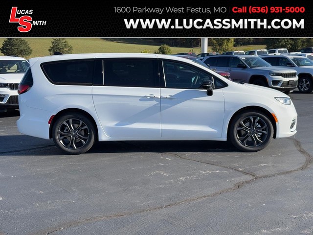 Festus MO 2026 Chrysler Pacifica more details - chrysler pacifica