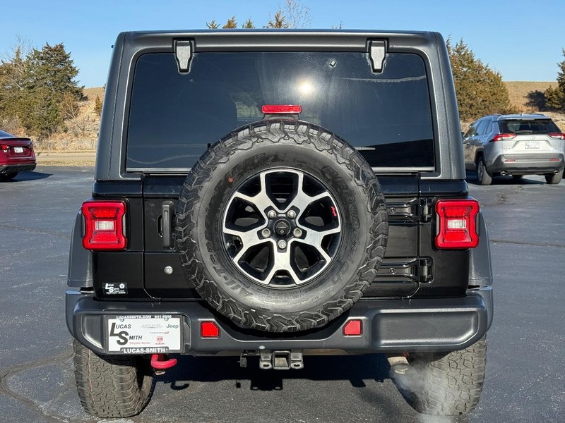 Jeep Wrangler Unlimited Vehicle Full-screen Gallery Image 5