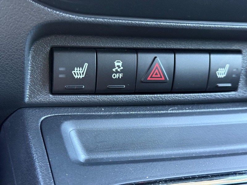 Jeep Patriot Vehicle Full-screen Gallery Image 21