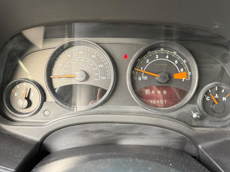 Jeep Patriot Vehicle Full-screen Gallery Image 19