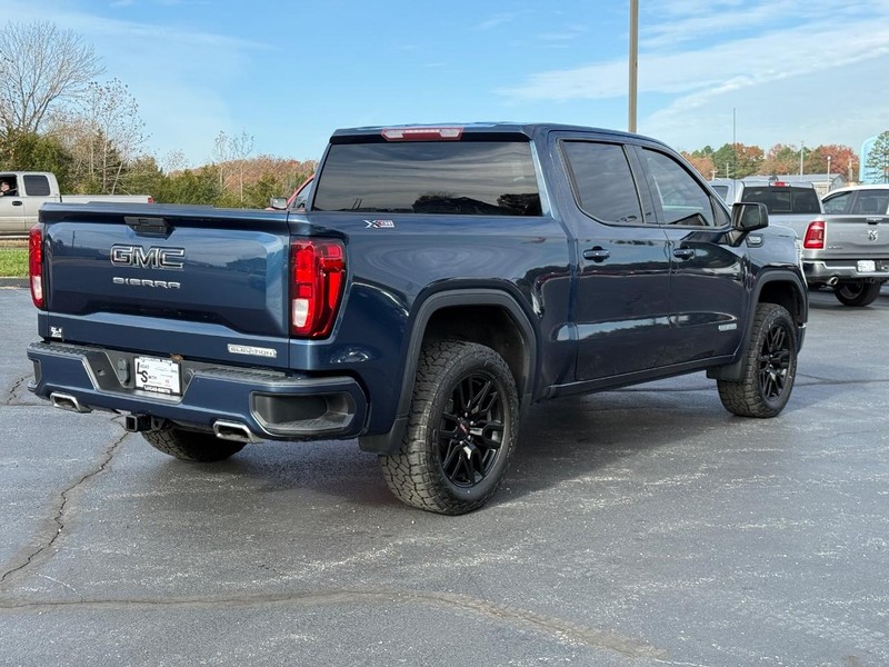 GMC Sierra 1500 Vehicle Full-screen Gallery Image 03