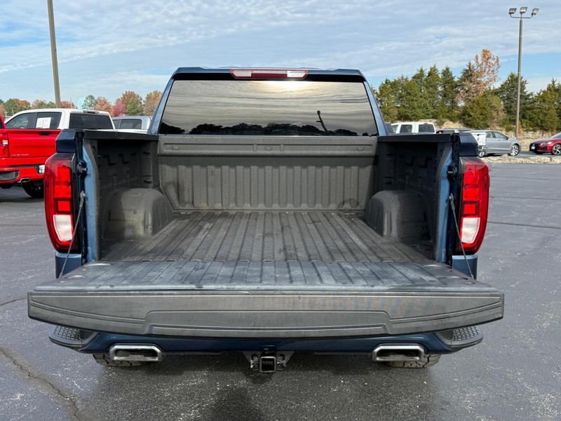 GMC Sierra 1500 Vehicle Full-screen Gallery Image 04