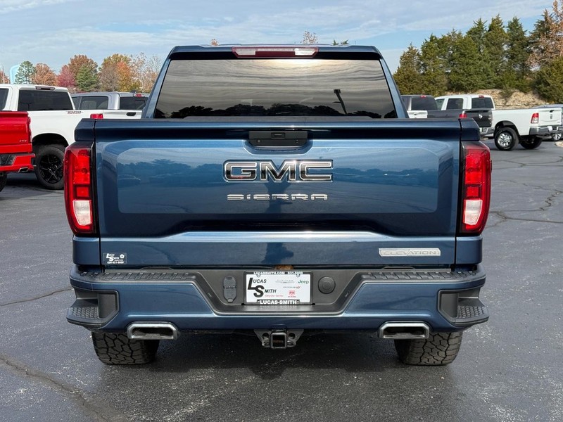 GMC Sierra 1500 Vehicle Full-screen Gallery Image 05