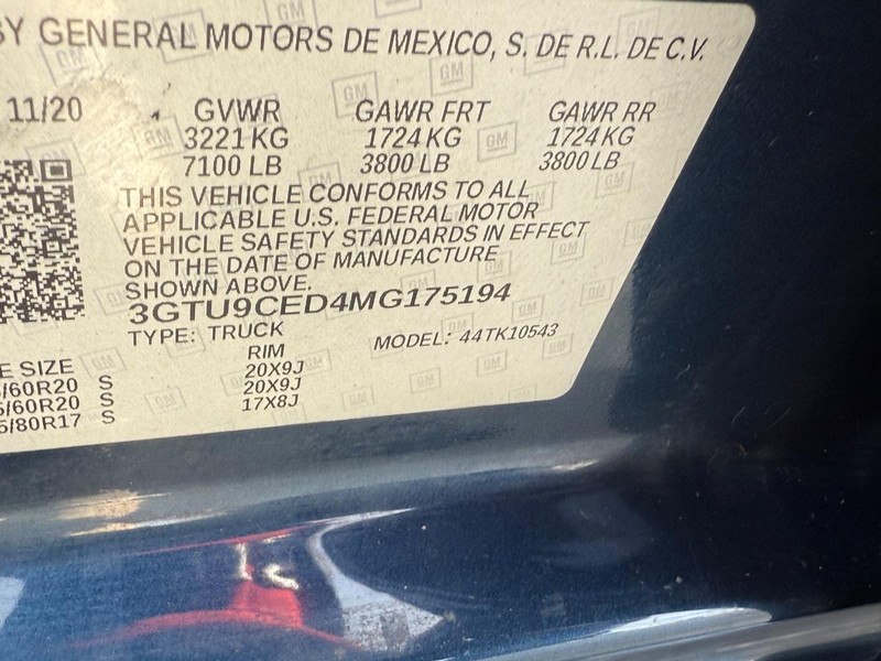 GMC Sierra 1500 Vehicle Full-screen Gallery Image 26