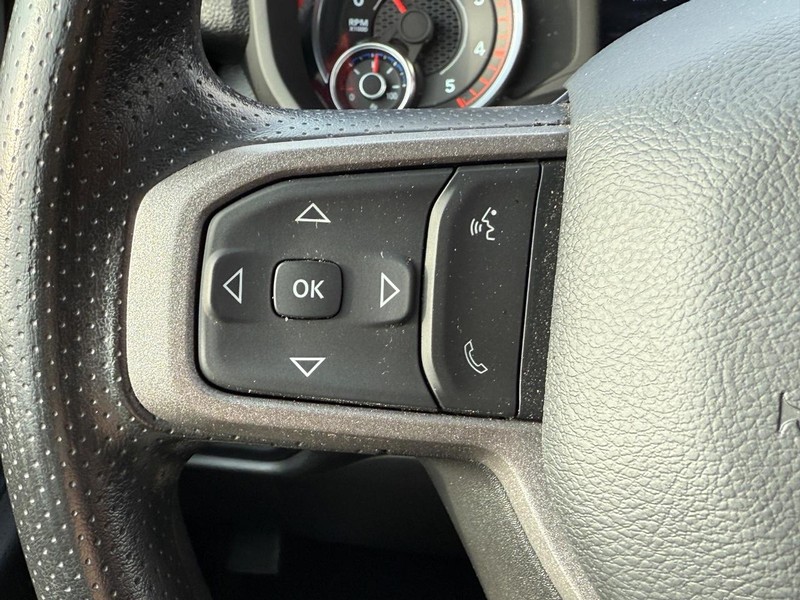 Ram 2500 Vehicle Full-screen Gallery Image 18